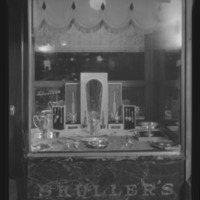 Harry Skuller, jeweler, 115 West Main; exterior window display,, 1930.pdf