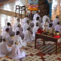 Cao Dai Prayer.jpg