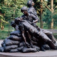 women veteran memorial.jpg